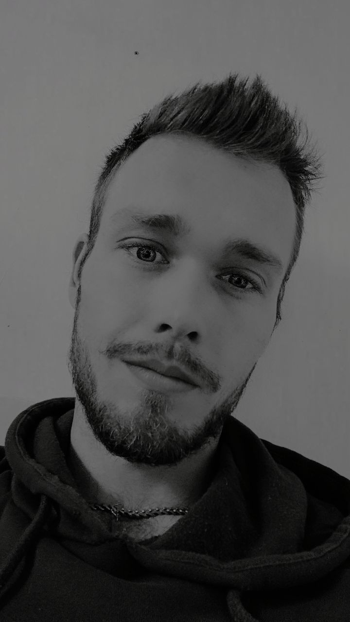 Troy - Ermua - Bizkaia | Sexo
